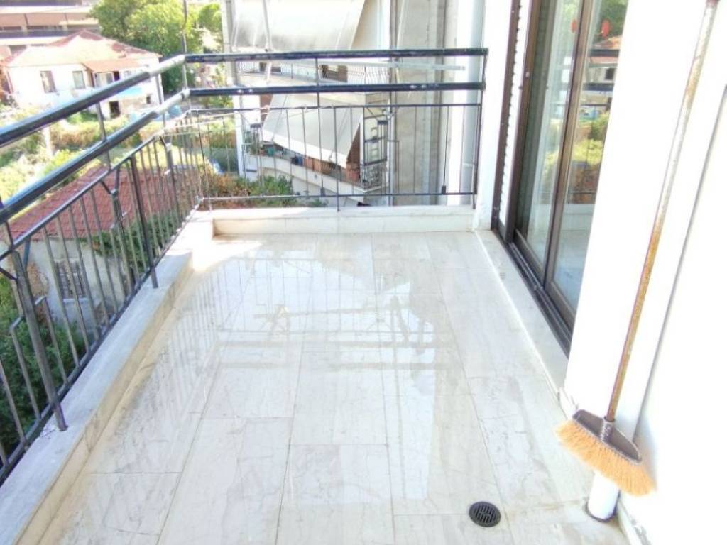 Πίσω βεράντα