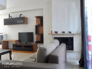 Forumland Real Estate, Σαλόνι με τζάκι