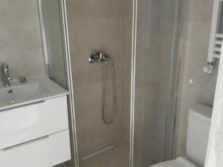 Forumland Real Estate, Μπάνιο