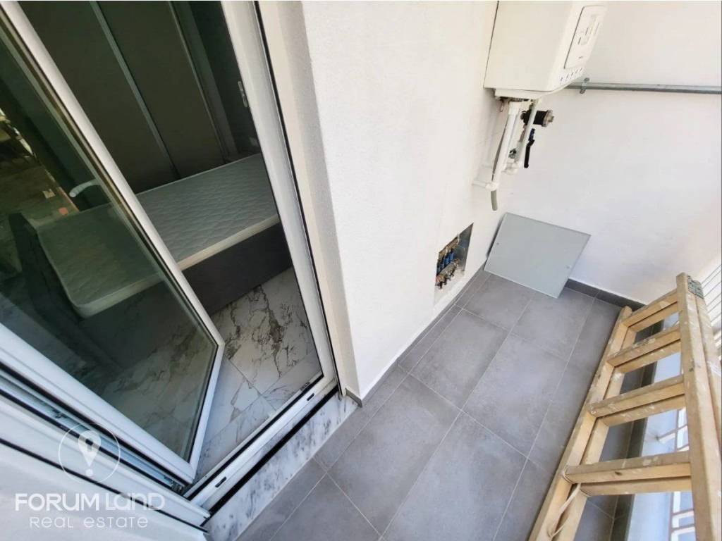 Forumland Real Estate, Βεράντες