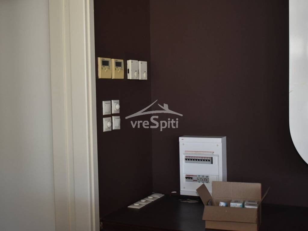 ΑΠΟΨΗ ΚΑΤΑΣΤΗΜΑΤΟΣ