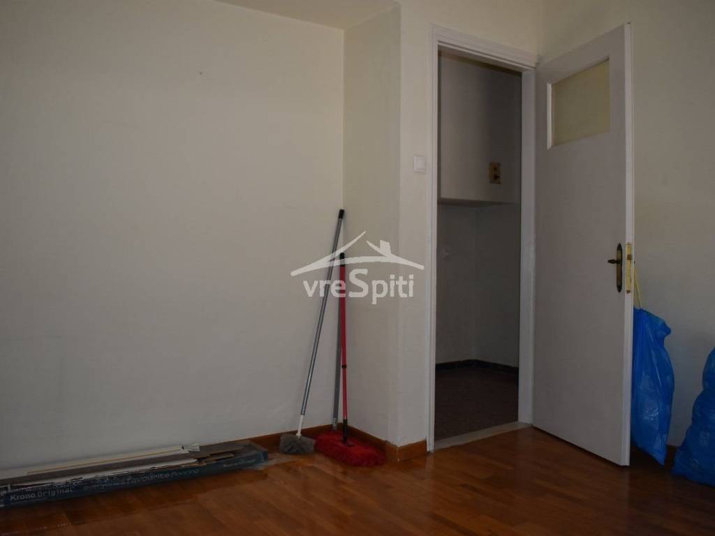 ΕΣΩΤΕΡΙΚΗ ΑΠΟΨΗ ΓΡΑΦΕΙΟΥ