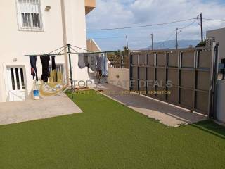 piso oikopedo - 2e syromene porta gia extra stathmeyse I.CH