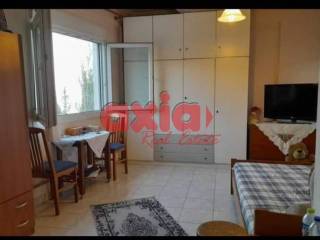 Πωλείται  Μεζονέτα 120τ.μ. 2 επιπέδων με ατομική επιδαπέδια θέρμανση πετρελαίου.