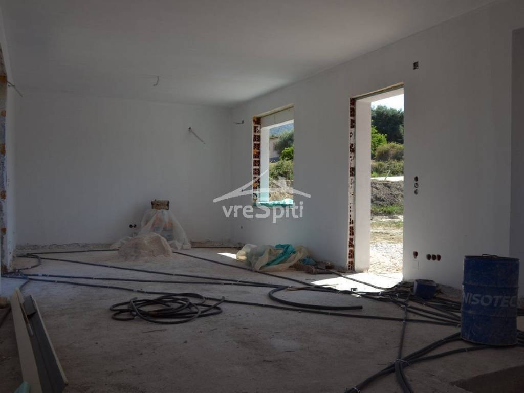 ΑΠΟΨΗ ΚΑΘΙΣΤΙΚΟΥ