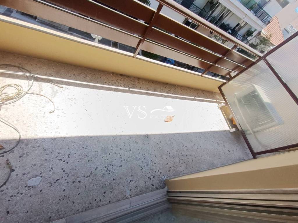 Θέα απο μπαλκόνι