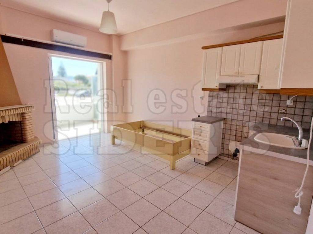 SALONI KOYZINA TZAKI