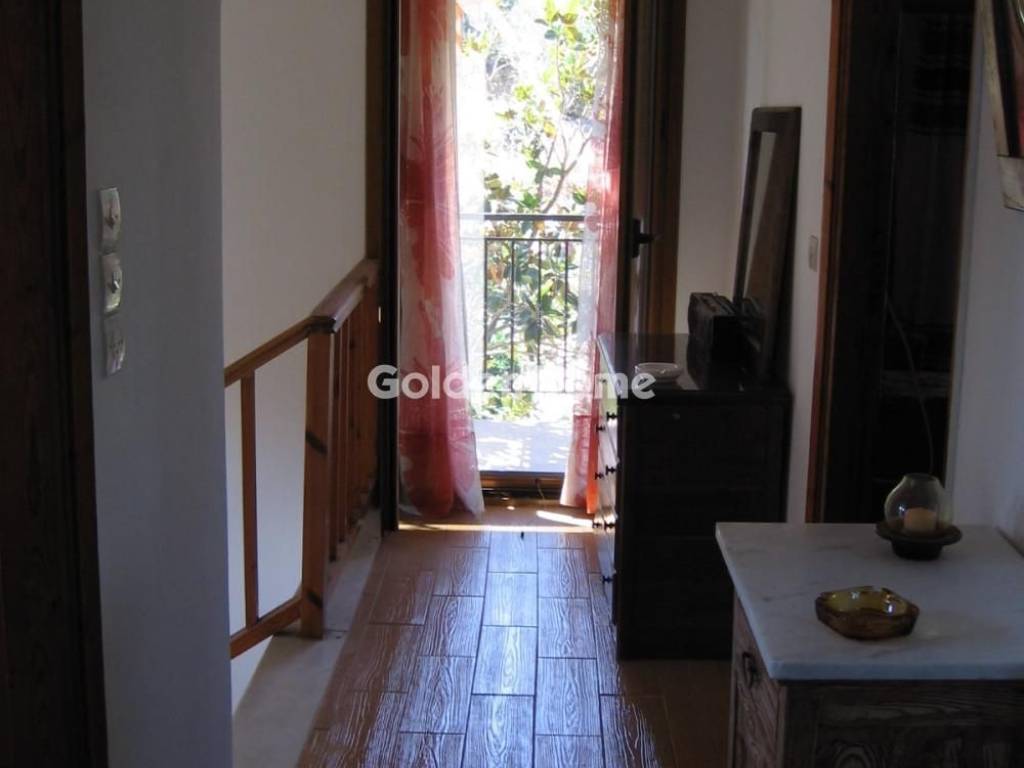 Χολ - Διάδρομος