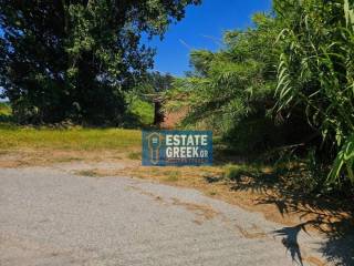 ★ Κτίζει 1967 τ.μ. ★ Γωνιακό οικόπεδο σε 2 δρόμους ★ Σε ήσυχο σημείο ★