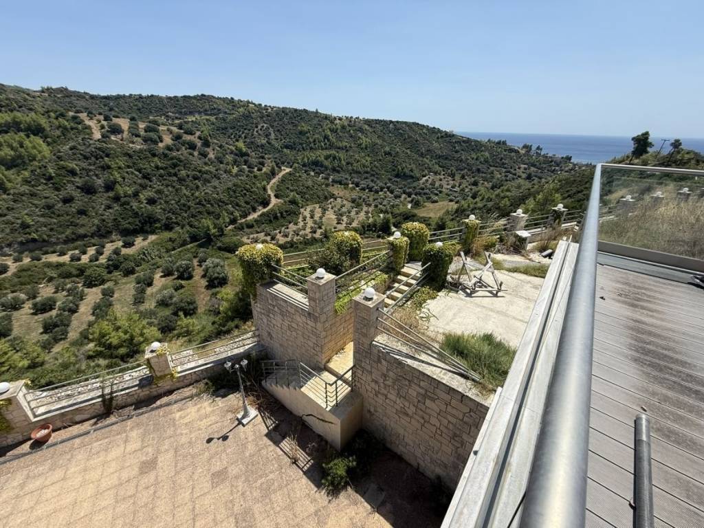 Θέα από μπαλκόνι