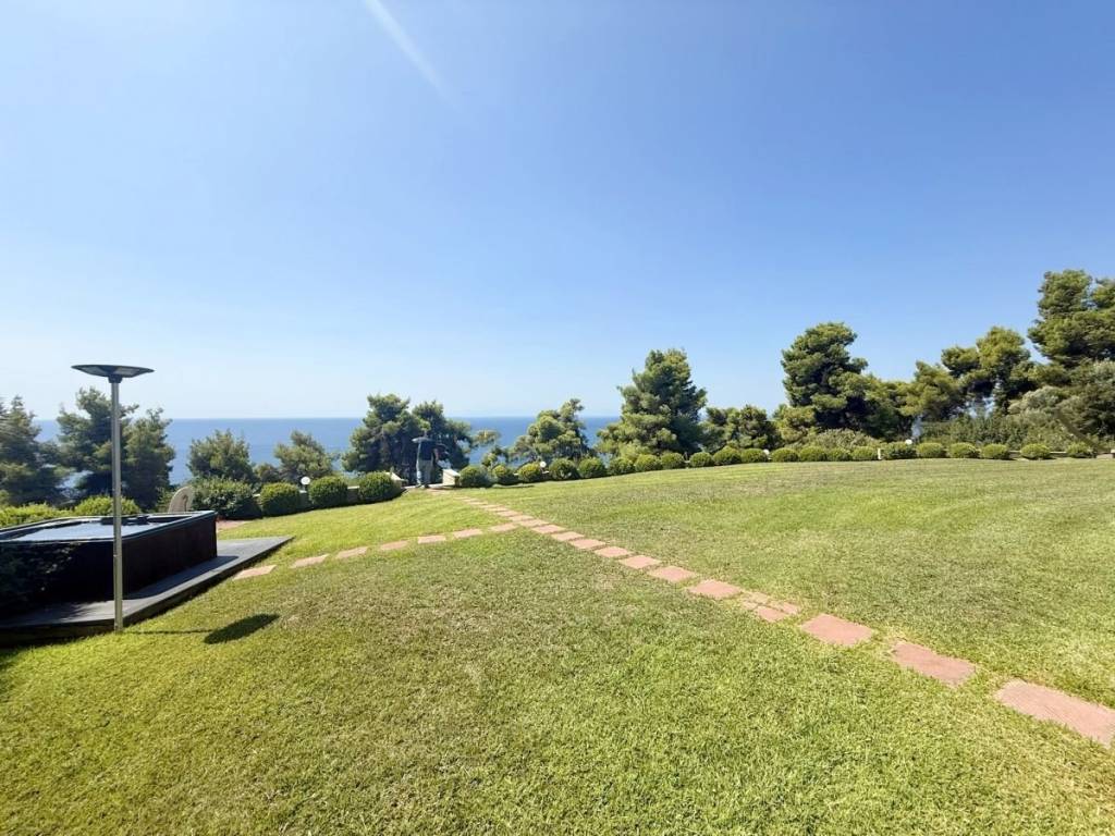 Θέα από μπαλκόνι