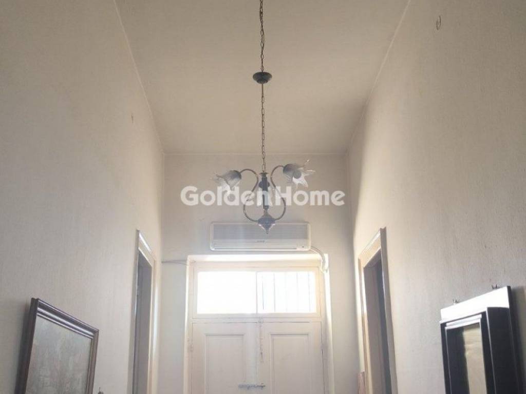 Χολ - Διάδρομος