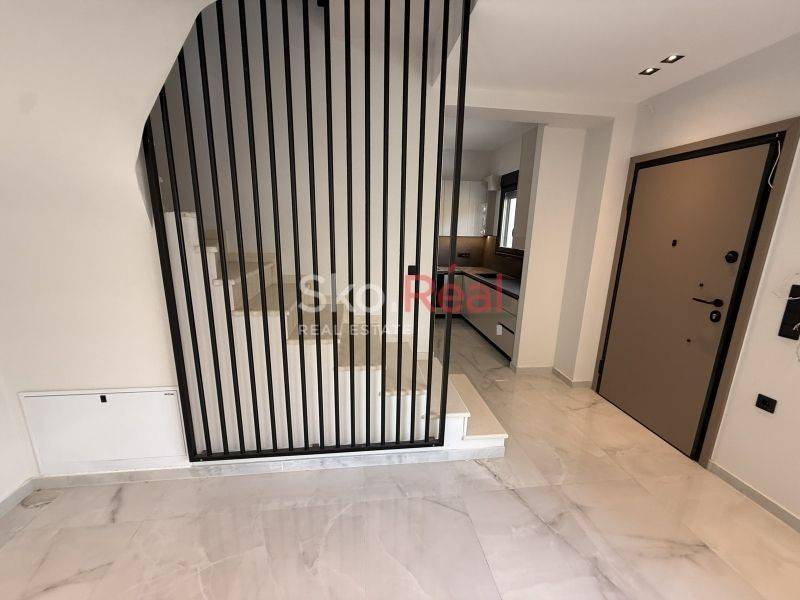 εσωτερική σκάλα