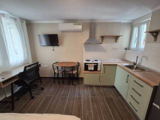 ΣΑΛΟΝΙ-ΥΠΝΟΔΩΜΑΤΙΟ