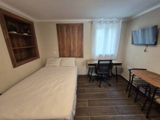 ΣΑΛΟΝΙ-ΥΠΝΟΔΩΜΑΤΙΟ