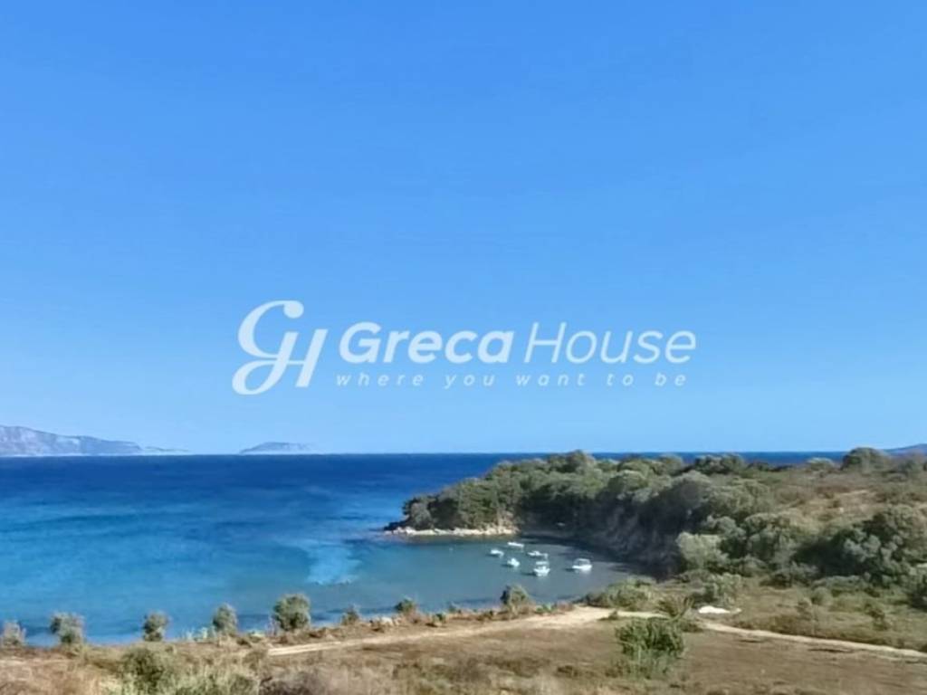 Παραθαλάσσιο Οικόπεδο προς πώληση στη Μεσσηνία.