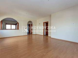 Σαλοκουζίνα