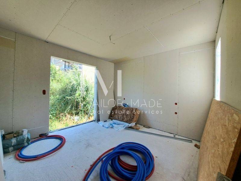 Υπνοδωμάτιο Ισογείου