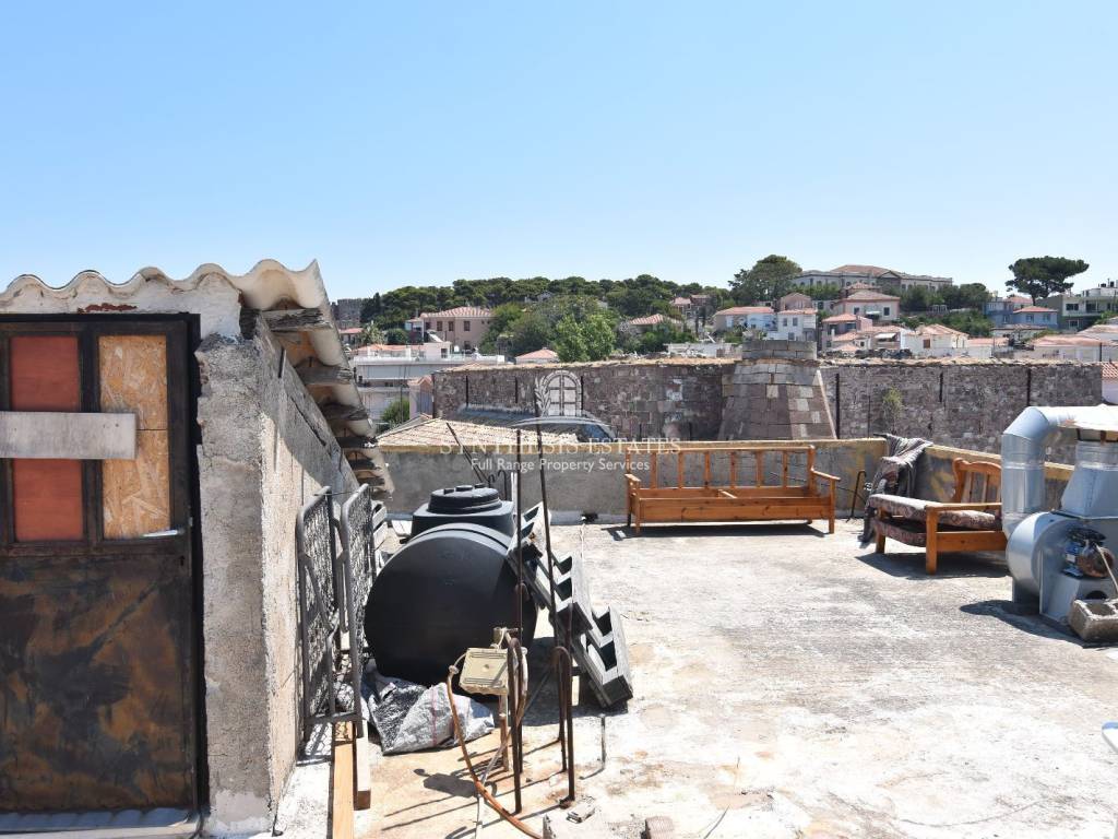 THea pros to kastro tes Mytilenes