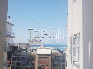 Θέα απο μπαλκόνι