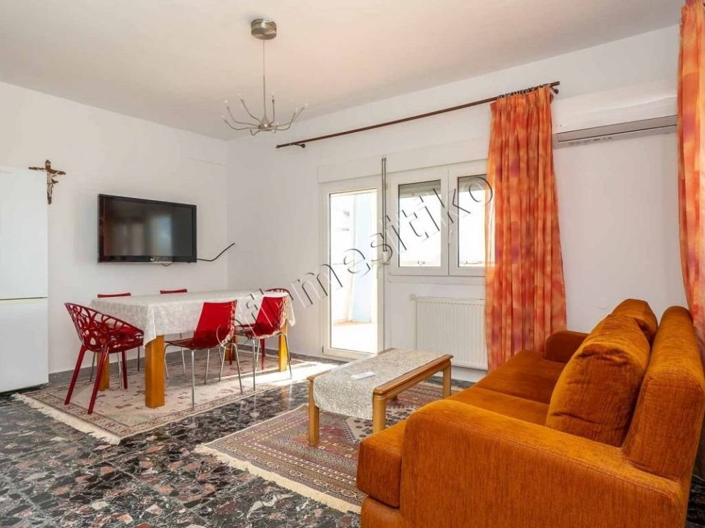 Σαλοκουζίνα