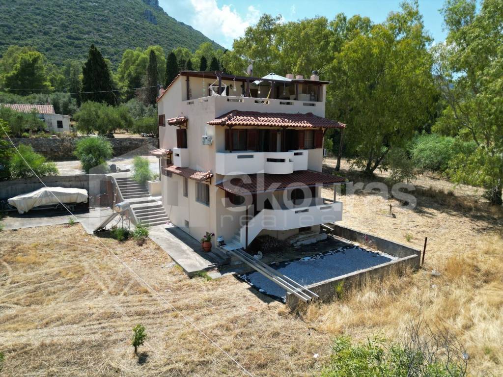 Εσωτερικοι χώροι