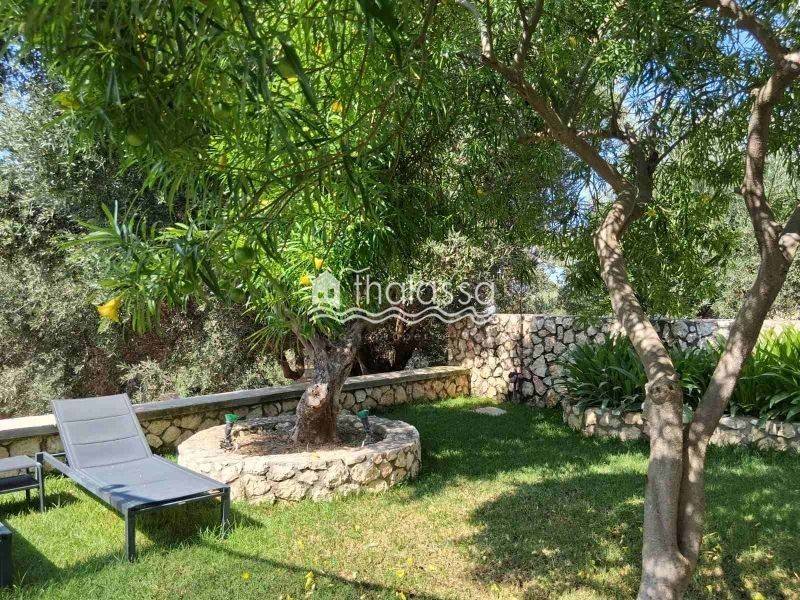 Θέα από μπαλκόνι