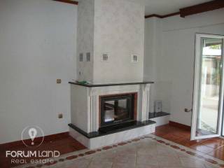 Forumland Real Estate, Σαλόνι με τζάκι