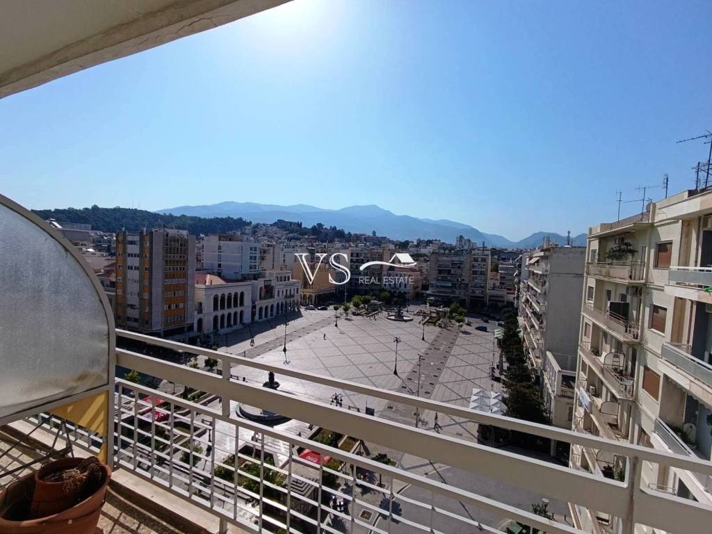 Θέα απο μπαλκόνι