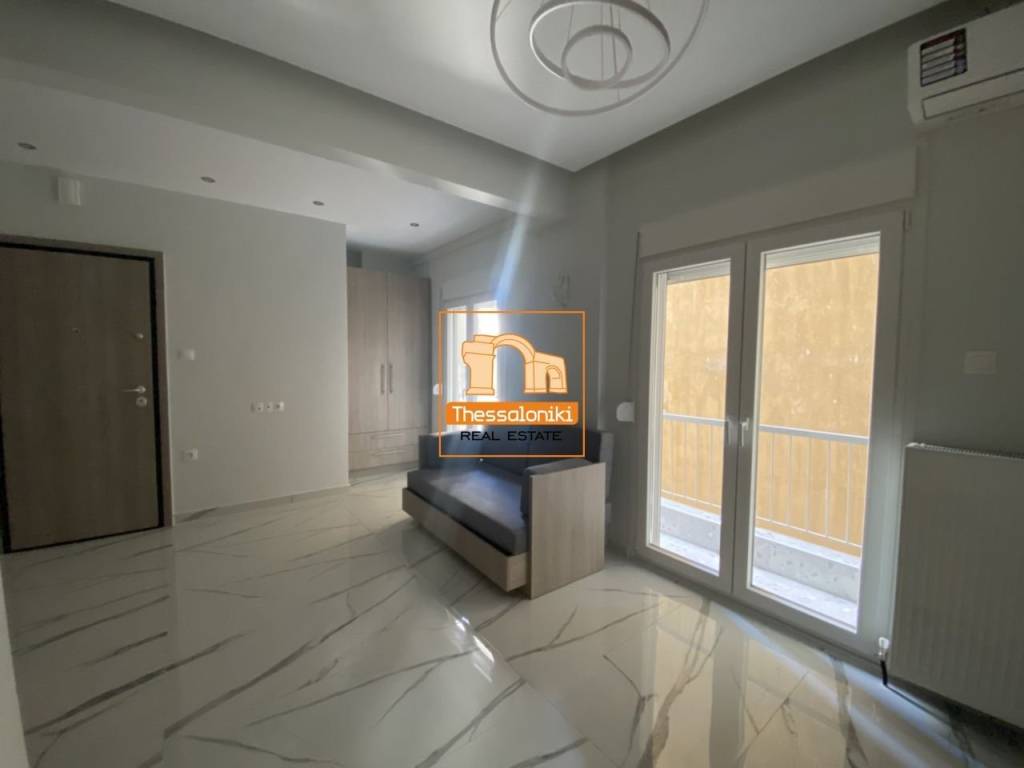 Ιασωνίδου, Στούντιο, 30 τ.μ.