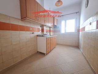 ΞΕΧΩΡΙΣΤΗ ΚΟΥΖΙΝΑ