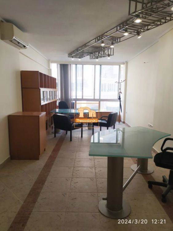 Λαδάδικα, Γραφείο, 38 τ.μ.