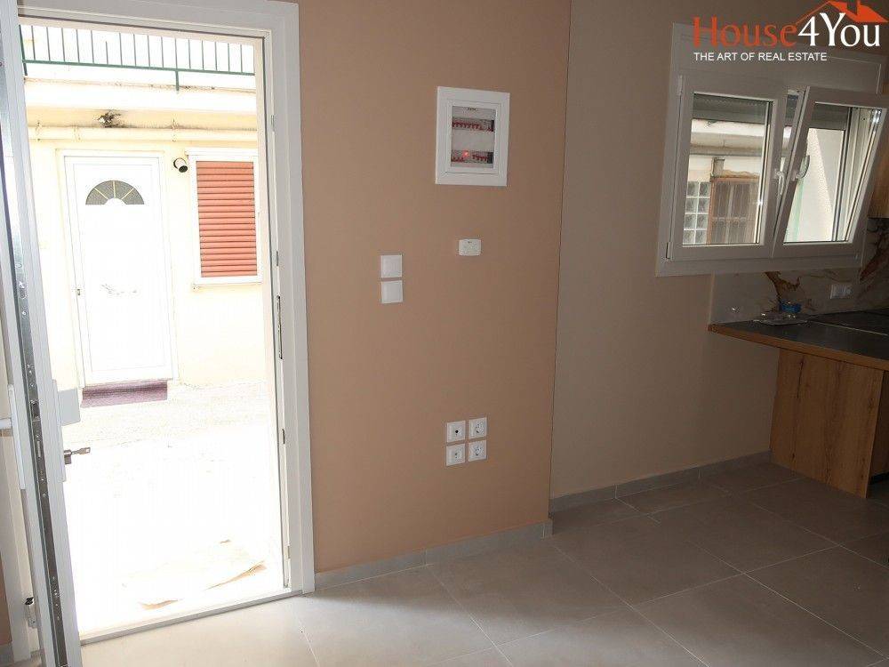 Πωλείται καινούργιο δυάρι ισόγειο 49τμ. κατασκευής 2021 στην Καλούτσιανη Ιωαννίνων