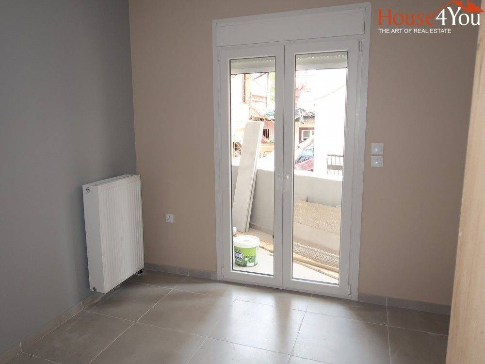 Πωλείται καινούργιο δυάρι ισόγειο 49τμ. κατασκευής 2021 στην Καλούτσιανη Ιωαννίνων