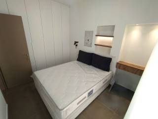 ANYPLACE MESITIKES YPERESIES