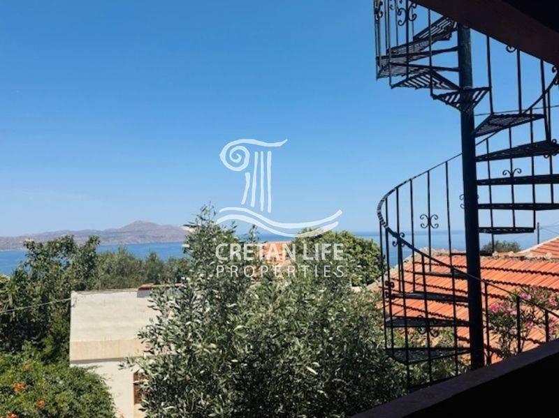 Θέα από μπαλκόνι