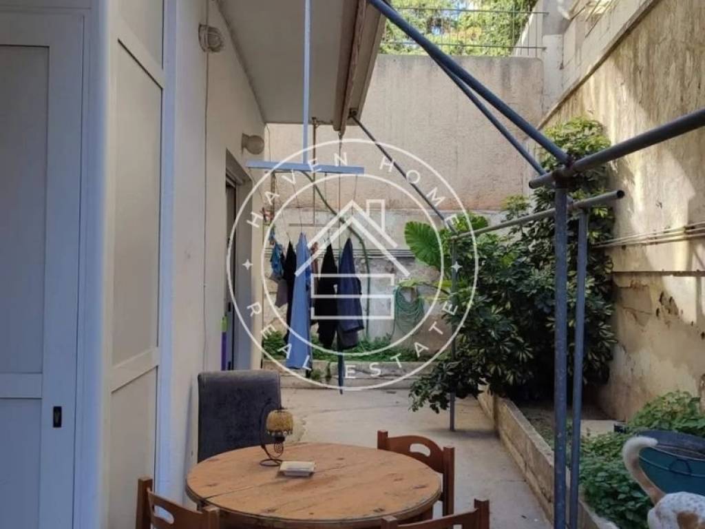 Θέα από μπαλκόνι