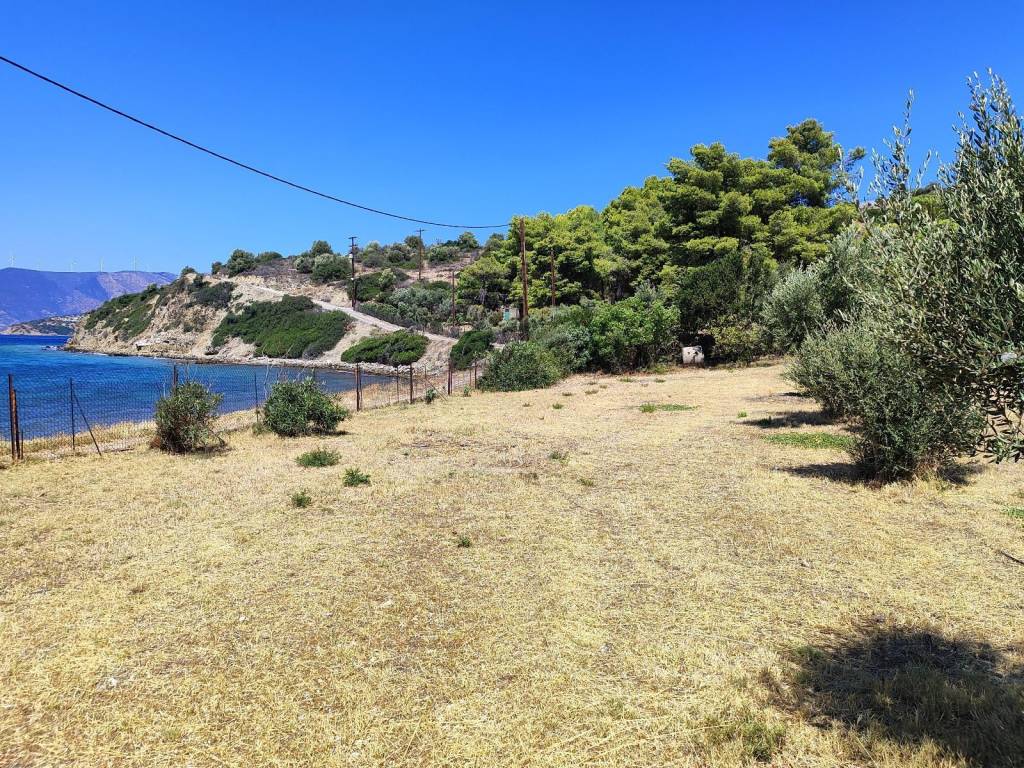 SE OMORPHE KAI ESYCHE PERIOCHE