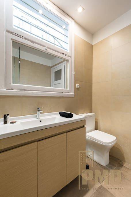 Εσωτερικοι χώροι