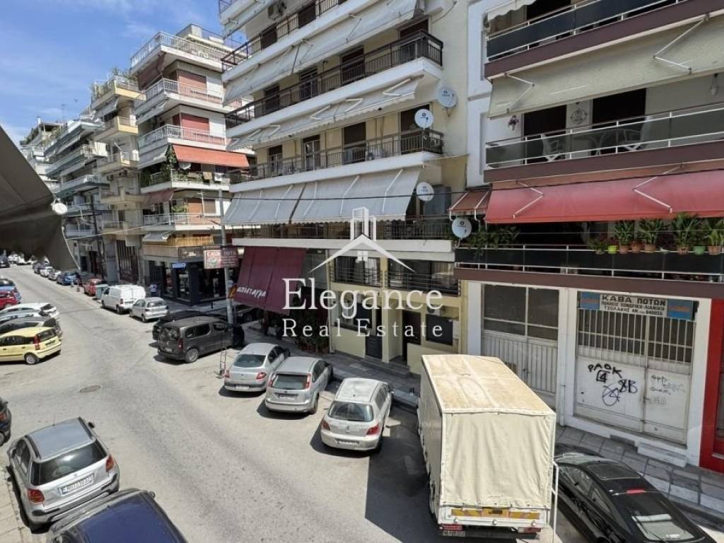 Θέα από μπαλκόνι