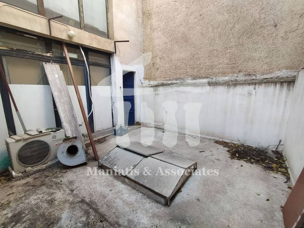 Εξωτερικοι χώροι