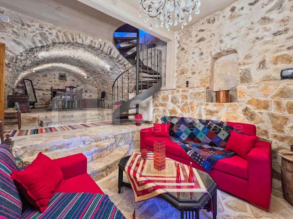 Εσωτερικοι χώροι