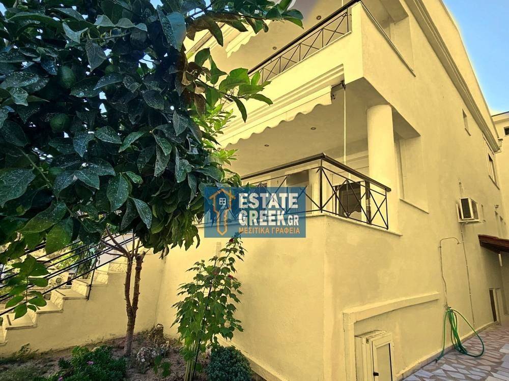 ★ 300 μέτρα από την θάλασσα ★ 2 υπνοδωμάτια ★ Με έξτρα αποθήκη γκαρσονιέρα 51τμ ★ 