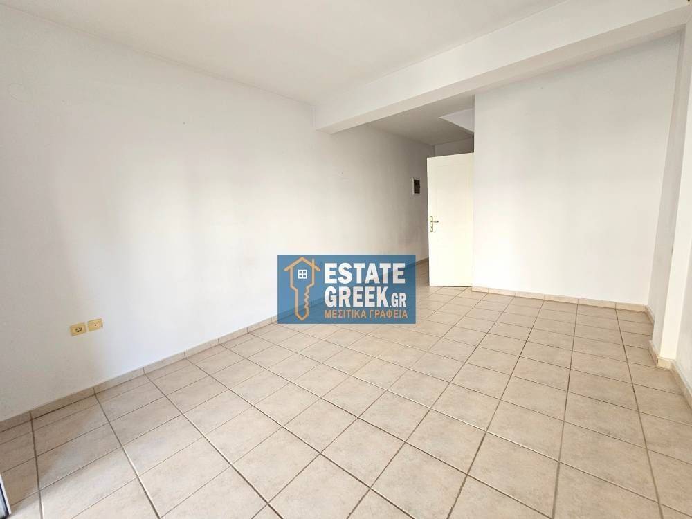 ★ 300 μέτρα από την θάλασσα ★ 2 υπνοδωμάτια ★ Με έξτρα αποθήκη γκαρσονιέρα 51τμ ★ 