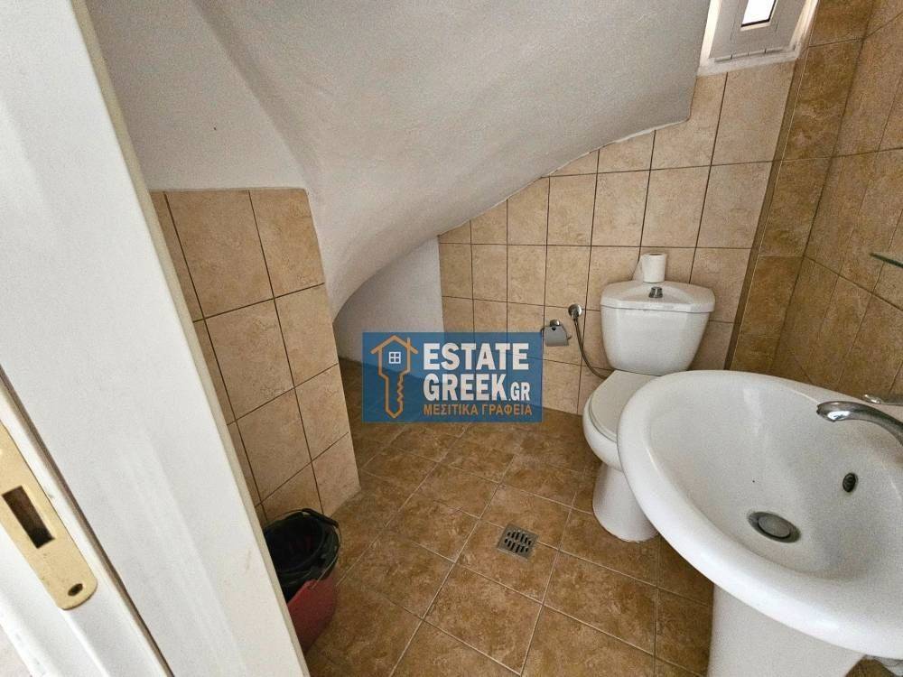 ★ 300 μέτρα από την θάλασσα ★ 2 υπνοδωμάτια ★ Με έξτρα αποθήκη γκαρσονιέρα 51τμ ★ 