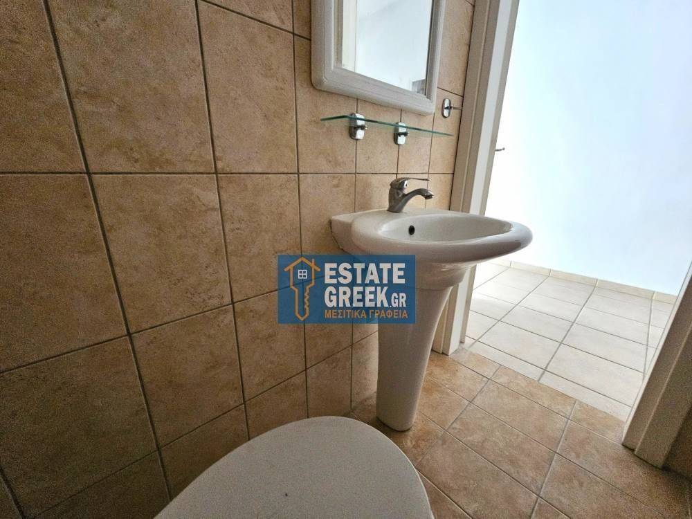 ★ 300 μέτρα από την θάλασσα ★ 2 υπνοδωμάτια ★ Με έξτρα αποθήκη γκαρσονιέρα 51τμ ★ 