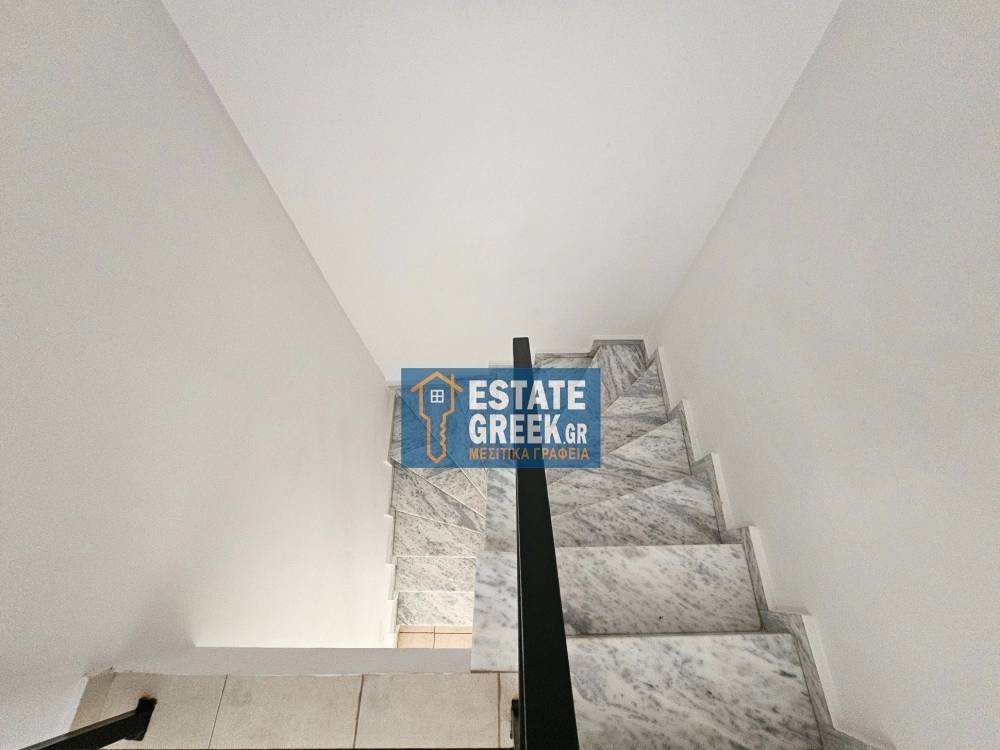 ★ 300 μέτρα από την θάλασσα ★ 2 υπνοδωμάτια ★ Με έξτρα αποθήκη γκαρσονιέρα 51τμ ★ 