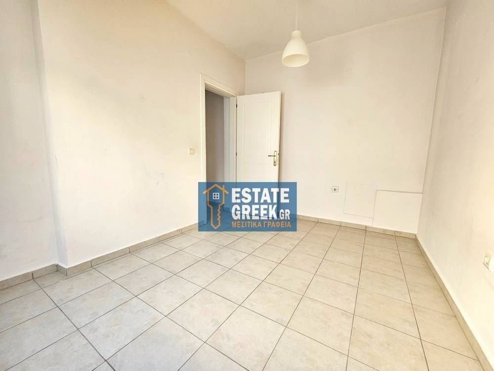 ★ 300 μέτρα από την θάλασσα ★ 2 υπνοδωμάτια ★ Με έξτρα αποθήκη γκαρσονιέρα 51τμ ★ 