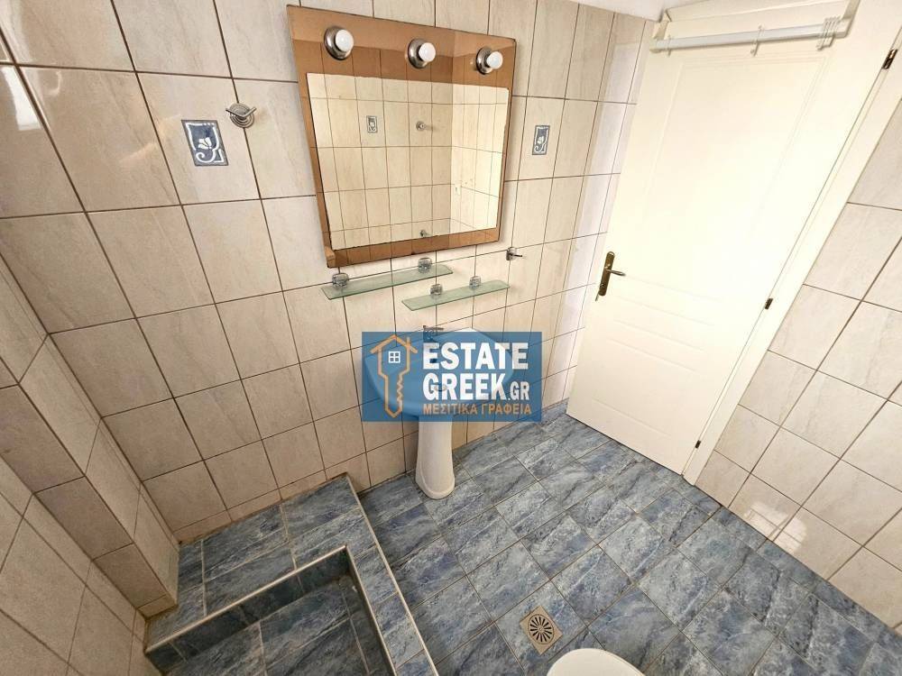 ★ 300 μέτρα από την θάλασσα ★ 2 υπνοδωμάτια ★ Με έξτρα αποθήκη γκαρσονιέρα 51τμ ★ 