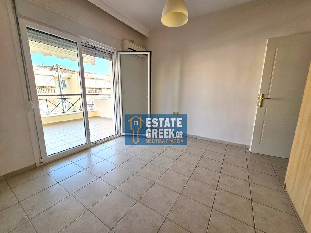 ★ 300 μέτρα από την θάλασσα ★ 2 υπνοδωμάτια ★ Με έξτρα αποθήκη γκαρσονιέρα 51τμ ★ 